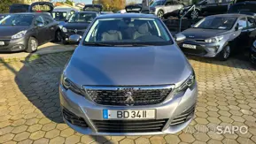 Peugeot 308 1.2 PureTech Allure EAT8 de 2020