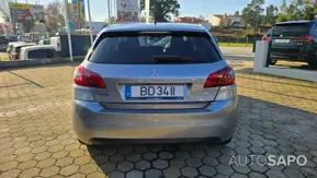 Peugeot 308 1.2 PureTech Allure EAT8 de 2020