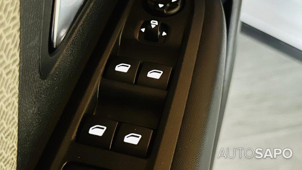 Citroen C4 1.2 PureTech Shine Pack EAT8 de 2022