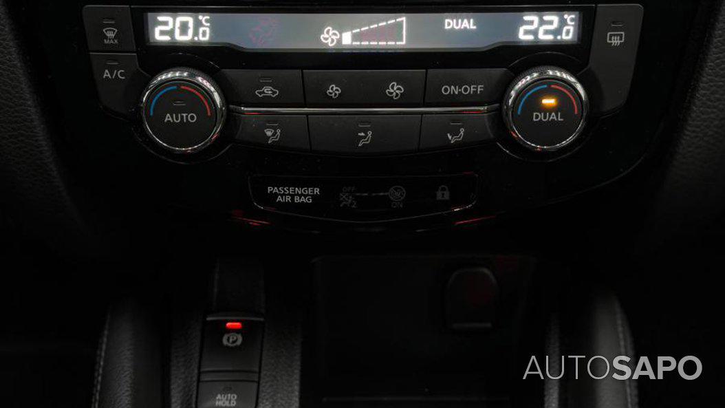 Nissan Qashqai 1.3 DIG-T N-Connecta J18 de 2019