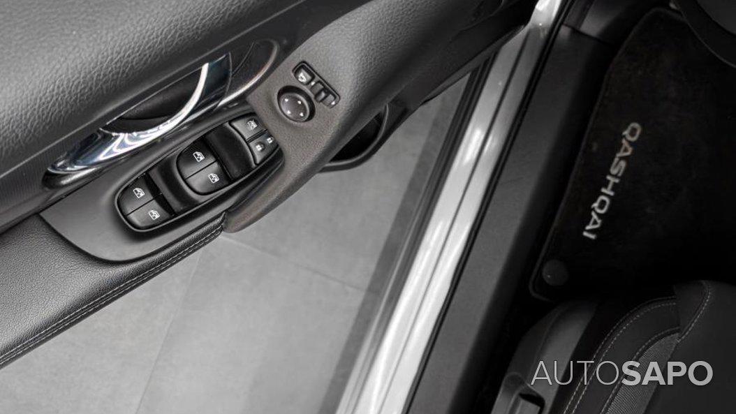 Nissan Qashqai 1.3 DIG-T N-Connecta J18 de 2019