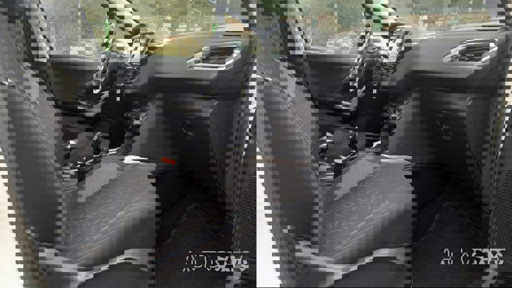 Peugeot 2008 1.2 PureTech Style de 2018