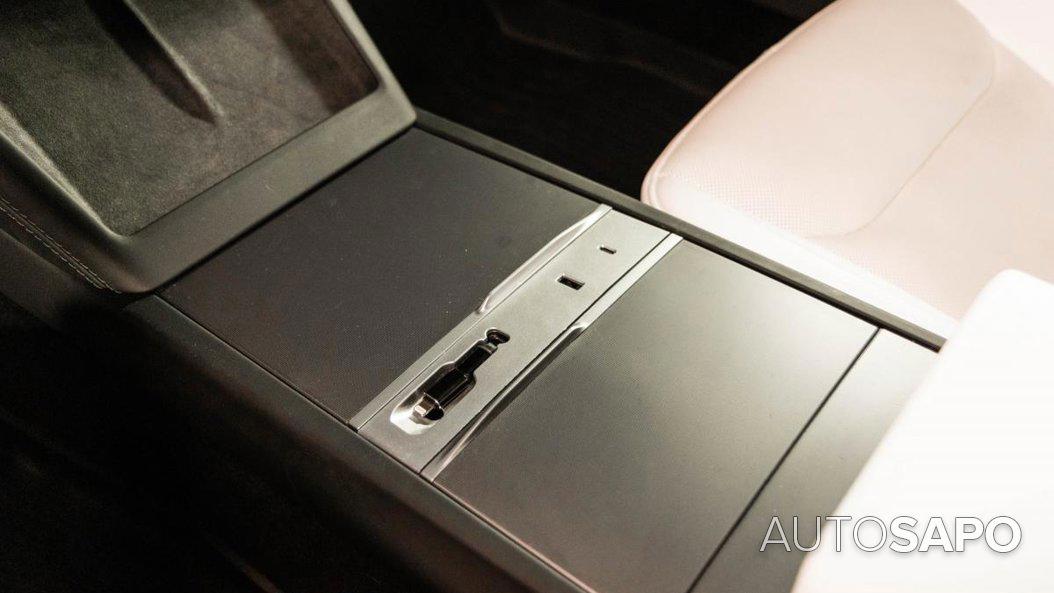 Tesla Model 3 de 2024