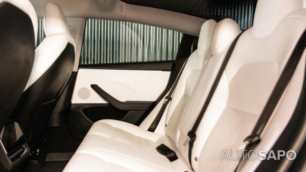 Tesla Model 3 de 2024