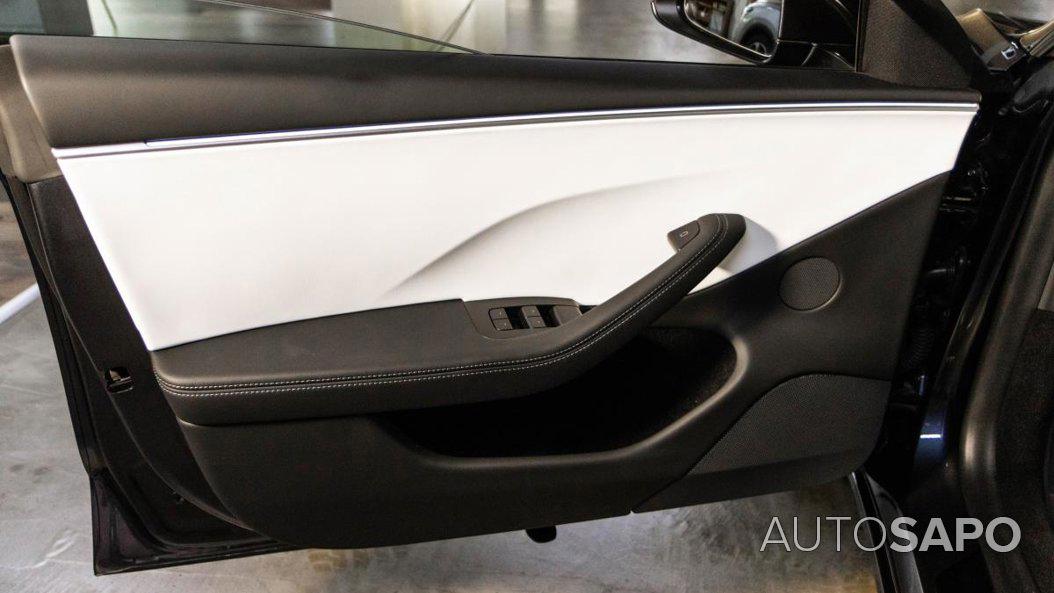 Tesla Model 3 de 2024