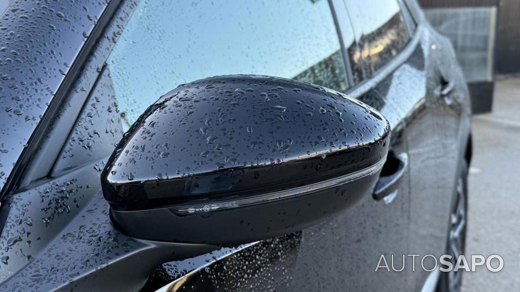 Peugeot e-2008 de 2023