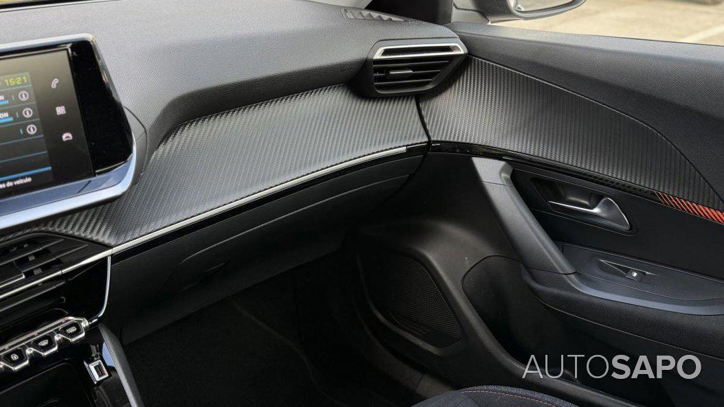 Peugeot e-2008 de 2022