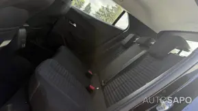 Peugeot e-2008 de 2022