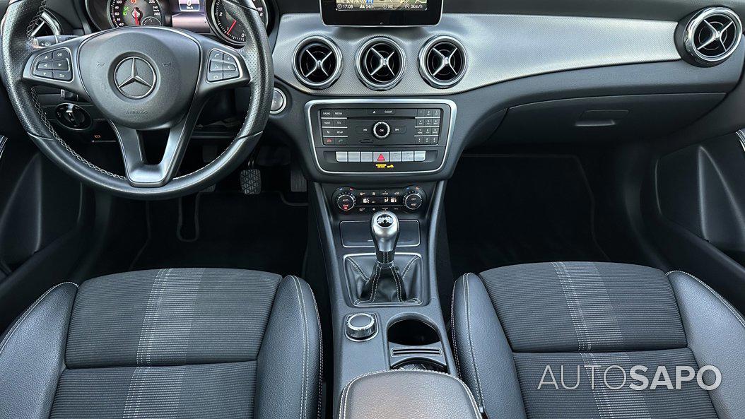 Mercedes-Benz Classe GLA 180 d de 2017