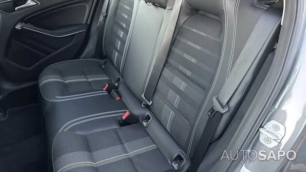 Mercedes-Benz Classe GLA 180 d de 2017