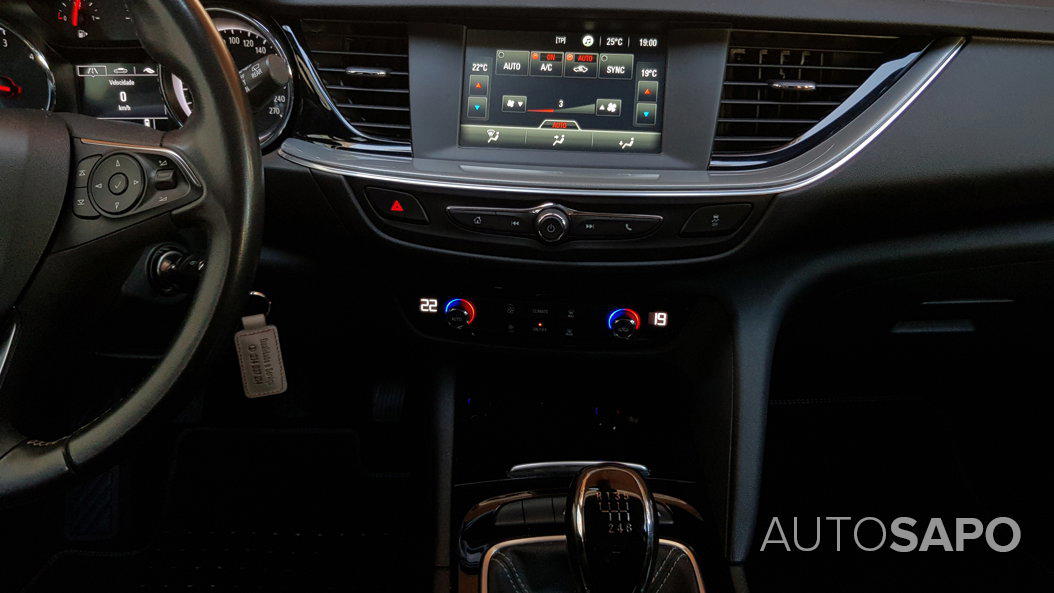 Opel Insignia ST 1.6 CDTi Selection de 2019