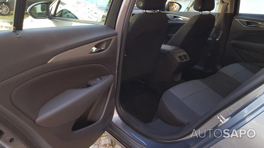 Opel Insignia ST 1.6 CDTi Selection de 2019