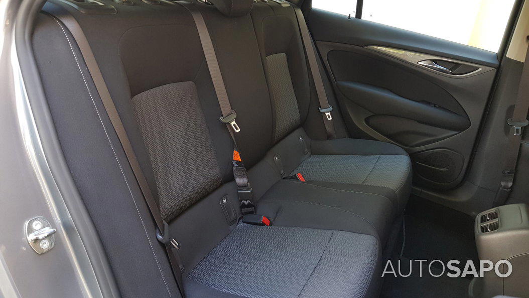 Opel Insignia ST 1.6 CDTi Selection de 2019