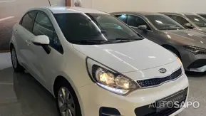 Kia Rio 1.2 CVVT Urban de 2016
