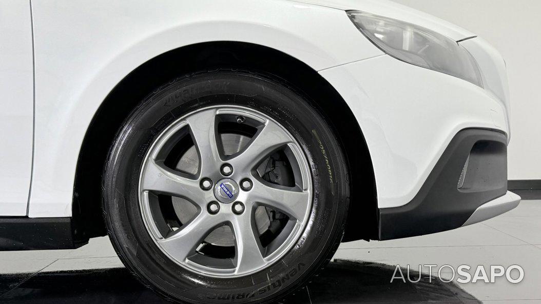 Volvo V40 Cross Country 1.6 D2 Momentum de 2014