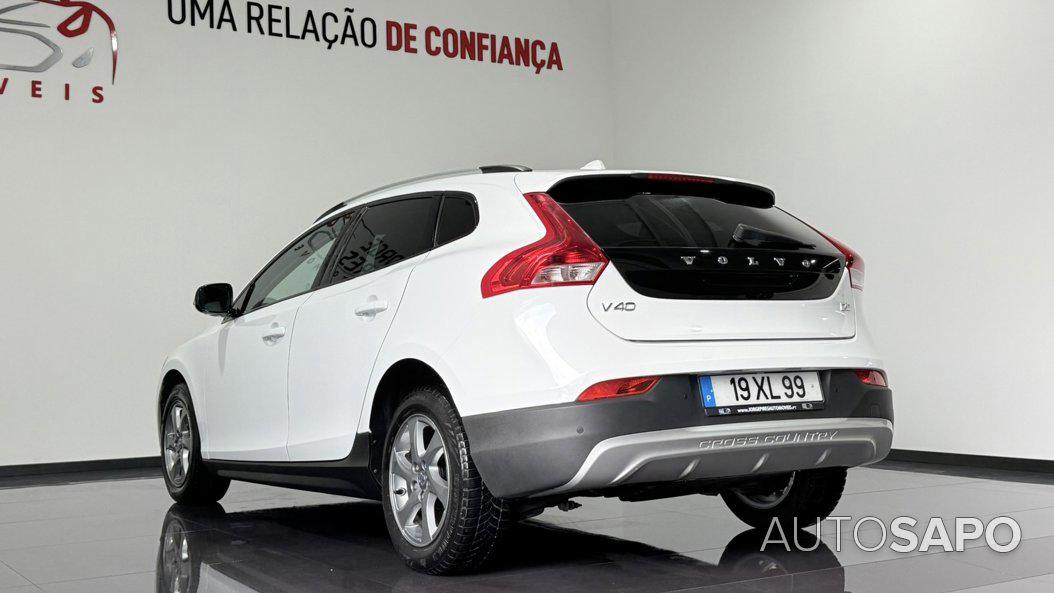 Volvo V40 Cross Country 1.6 D2 Momentum de 2014