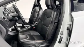 Volvo V40 Cross Country 1.6 D2 Momentum de 2014