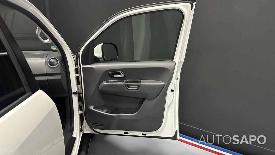 Volkswagen Amarok 2.0 TDi KC Highline Navegacao CM 4Motion de 2013