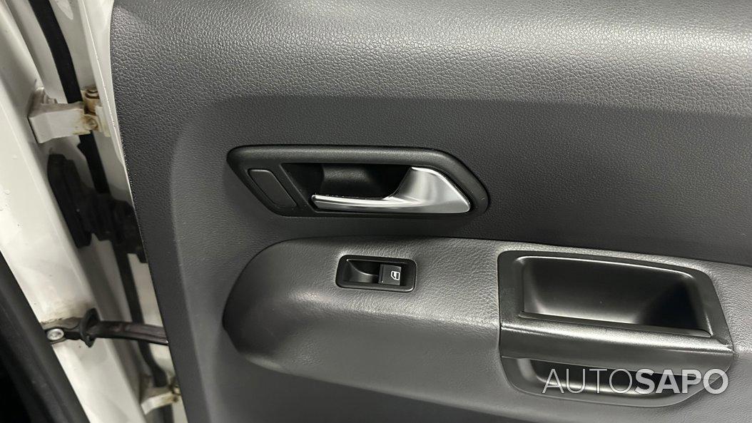 Volkswagen Amarok 2.0 TDi KC Highline Navegacao CM 4Motion de 2013