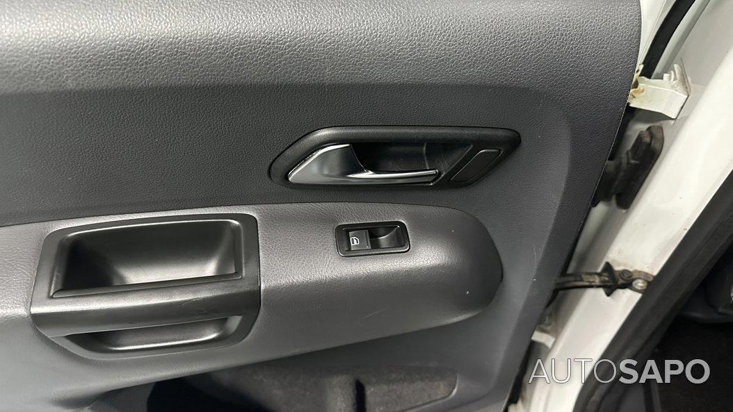 Volkswagen Amarok 2.0 TDi KC Highline Navegacao CM 4Motion de 2013