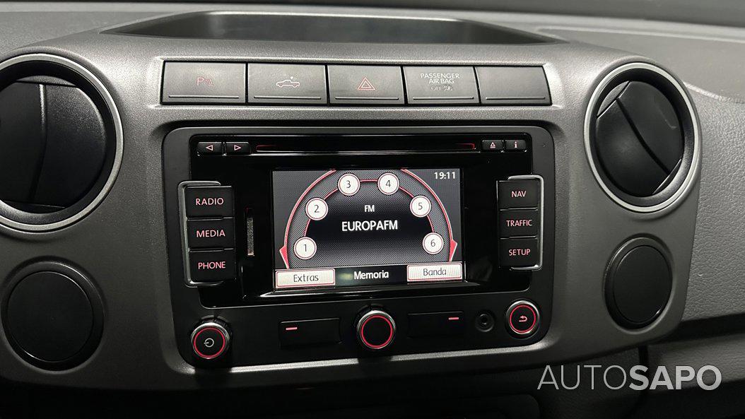 Volkswagen Amarok 2.0 TDi KC Highline Navegacao CM 4Motion de 2013