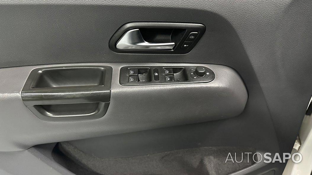 Volkswagen Amarok 2.0 TDi KC Highline Navegacao CM 4Motion de 2013