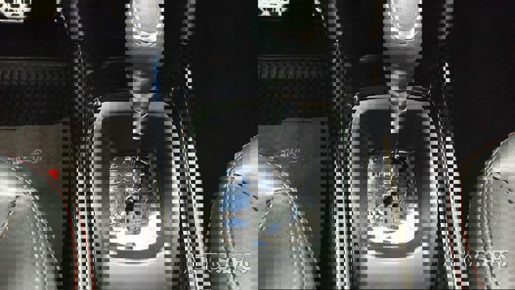 Peugeot 2008 1.2 PureTech Crossway EAT6 de 2016