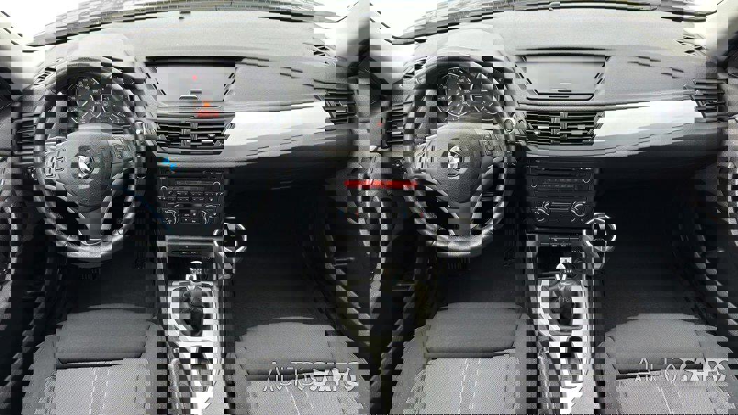 BMW X1 18 d sDrive de 2011