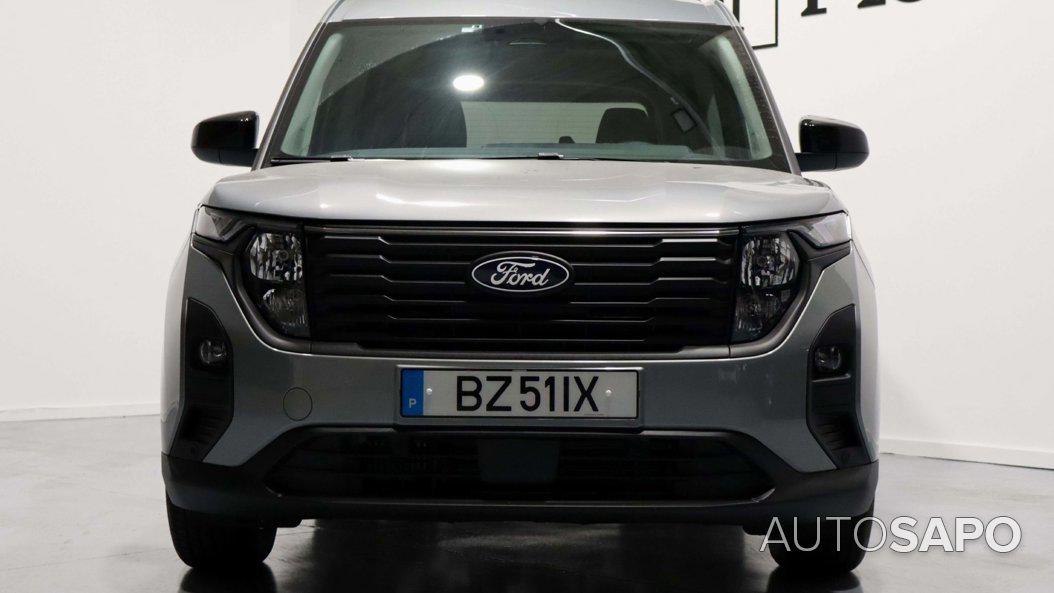 Ford Tourneo Courier 1.0 EcoBoost Titanium de 2025