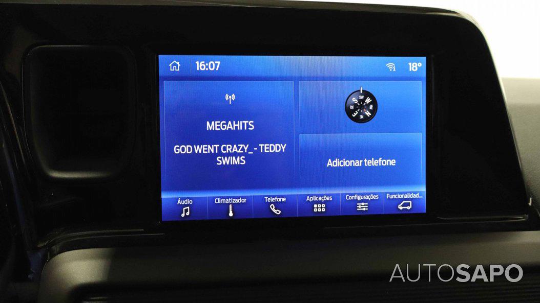 Ford Tourneo Courier 1.0 EcoBoost Titanium de 2025