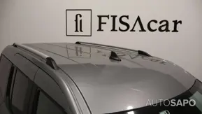 Ford Tourneo Courier 1.0 EcoBoost Titanium de 2025