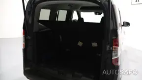 Ford Tourneo Courier 1.0 EcoBoost Titanium de 2025