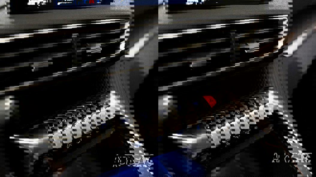 Peugeot 5008 1.2 PureTech Allure EAT8 de 2020