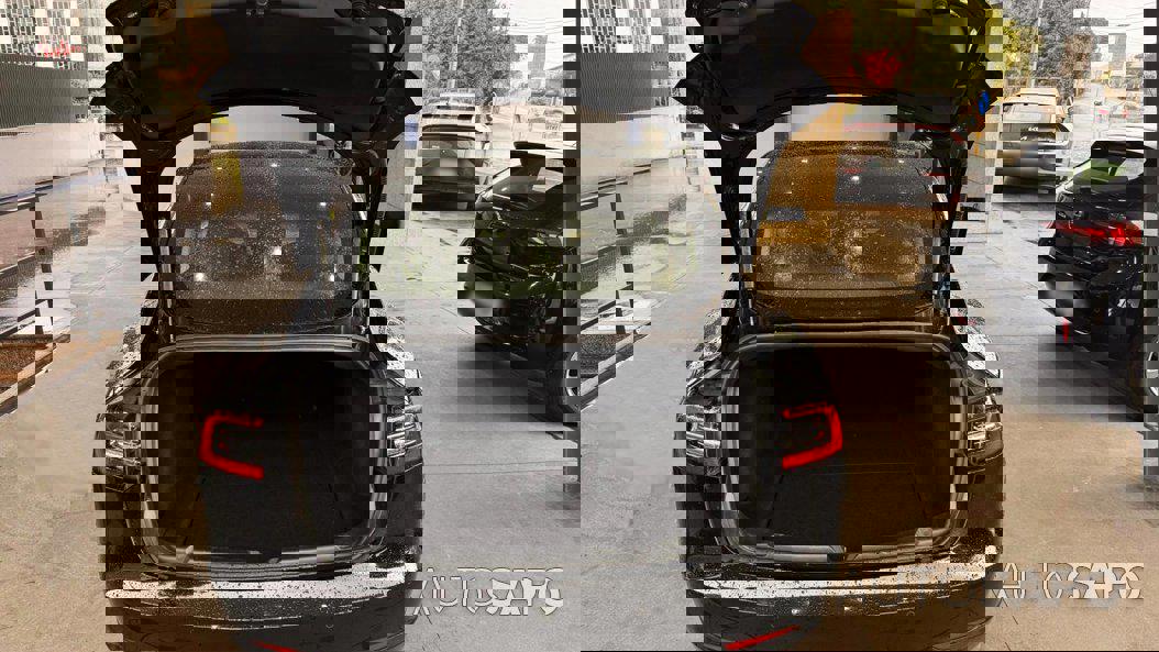 Tesla Model 3 Long-Range Dual Motor AWD de 2020