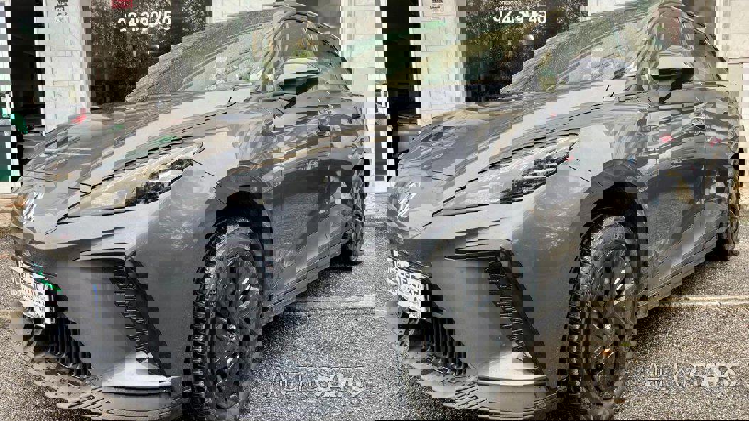 MG MG4 51 kWh Standard de 2024