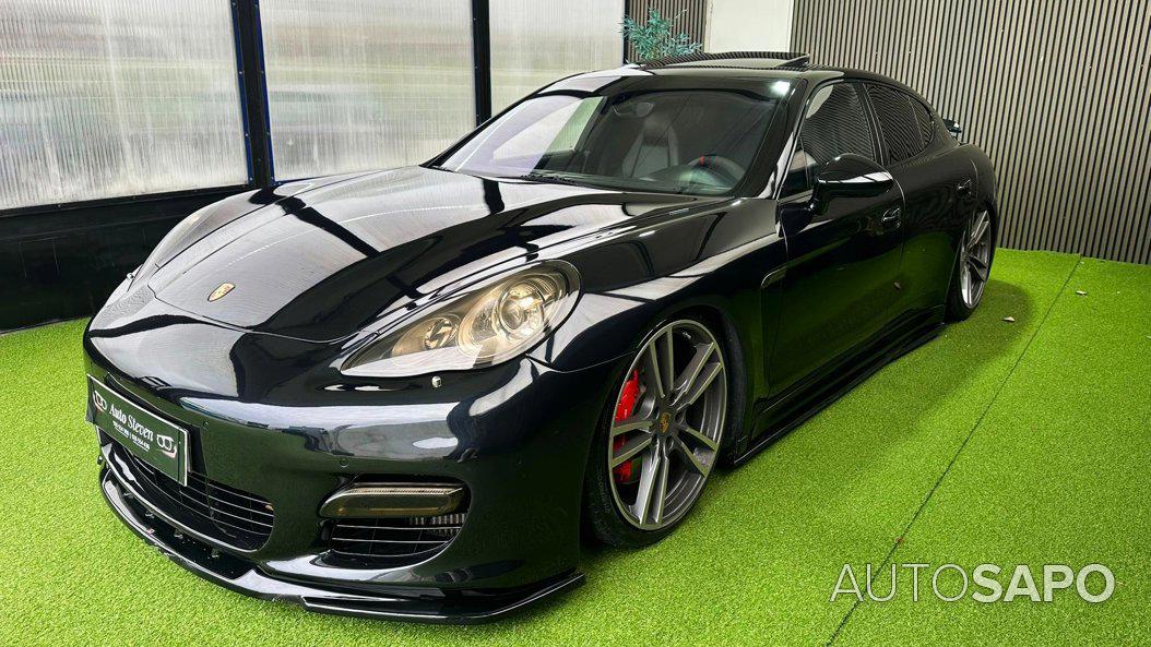 Porsche Panamera Turbo PDK de 2010