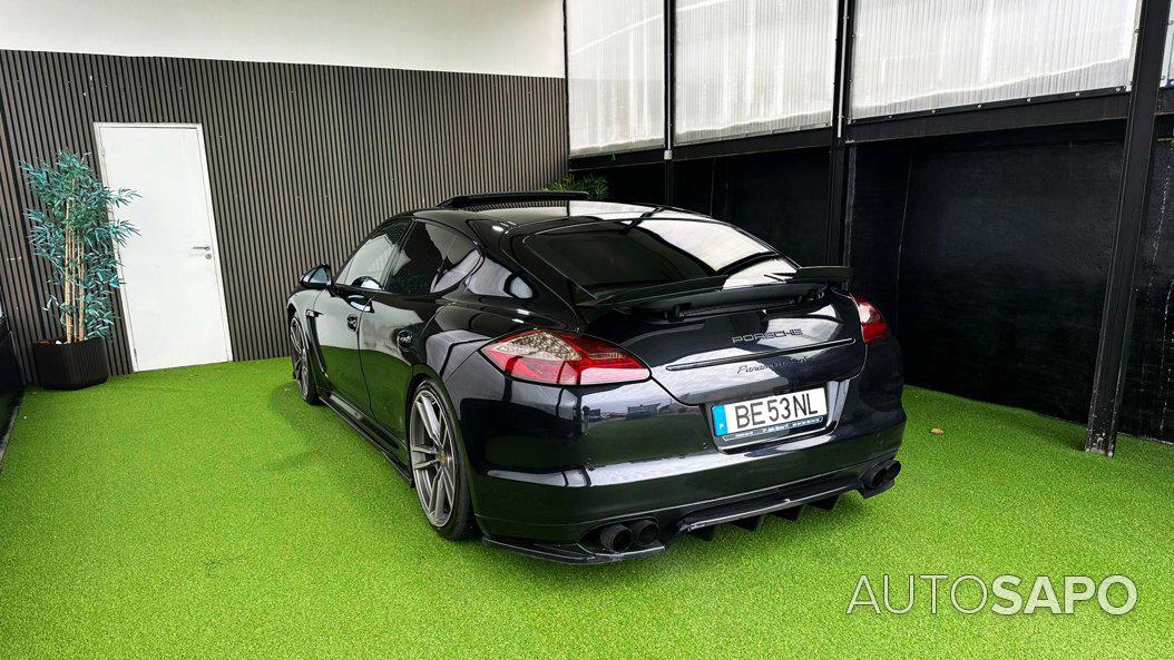 Porsche Panamera Turbo PDK de 2010