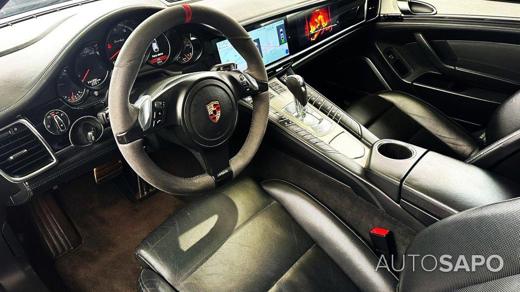 Porsche Panamera Turbo PDK de 2010