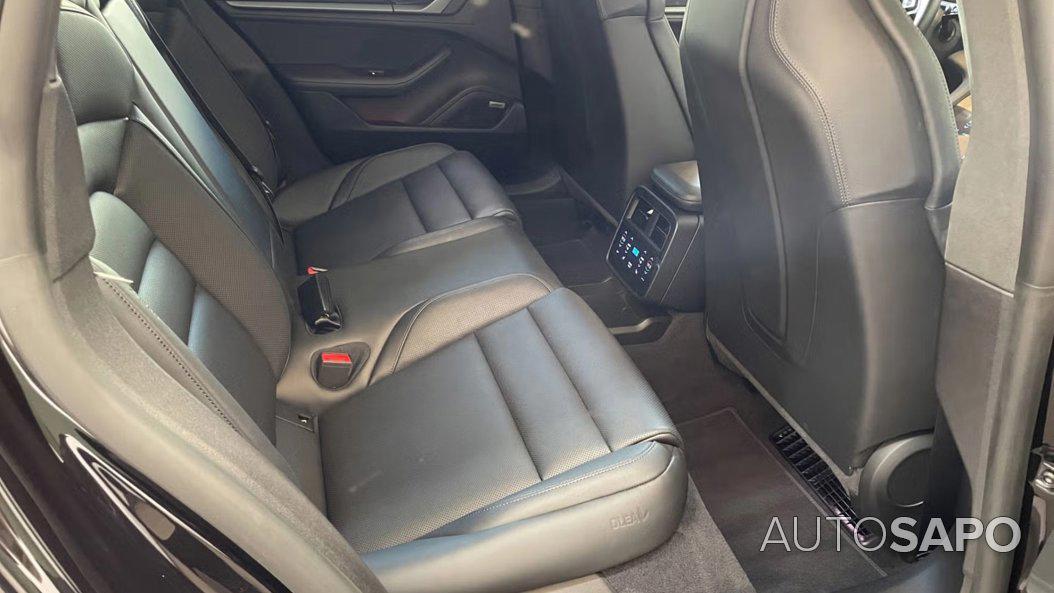 Porsche Taycan Turbo de 2023