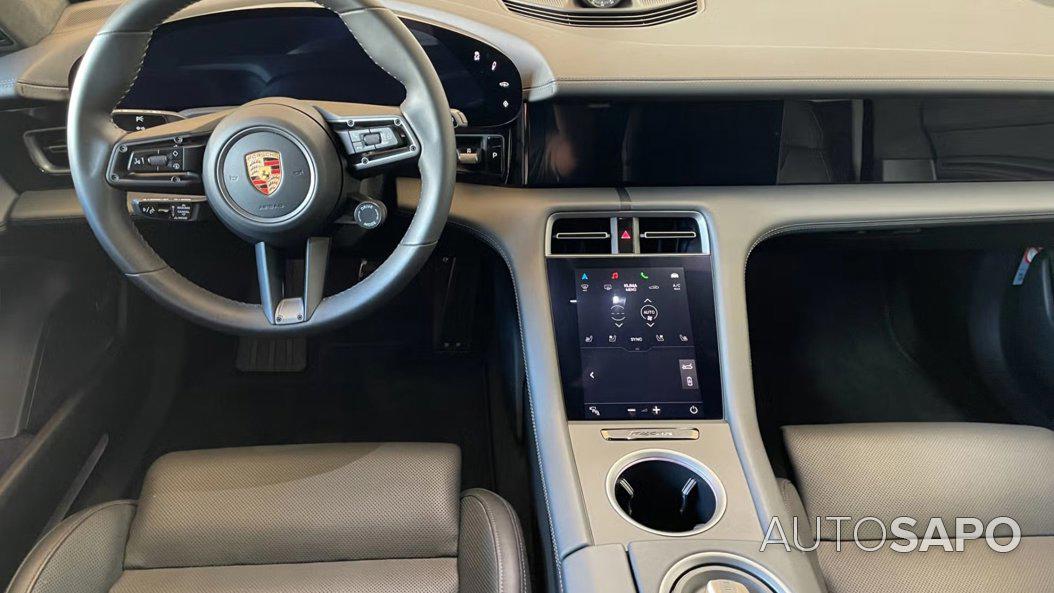 Porsche Taycan Turbo de 2023