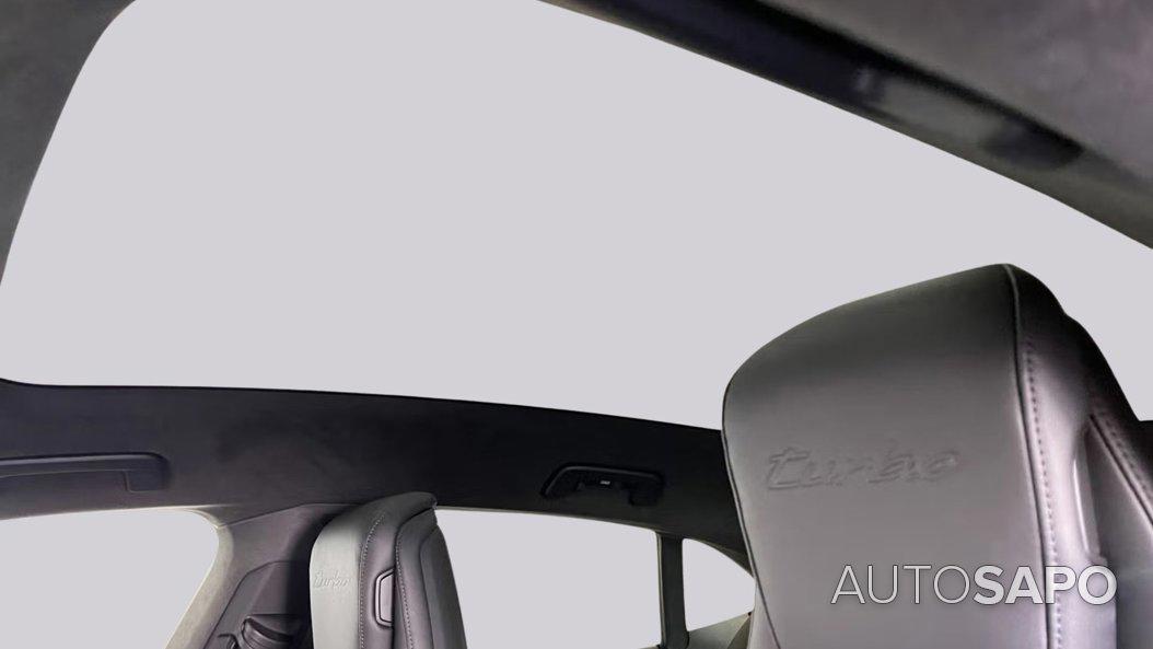 Porsche Taycan Turbo de 2023