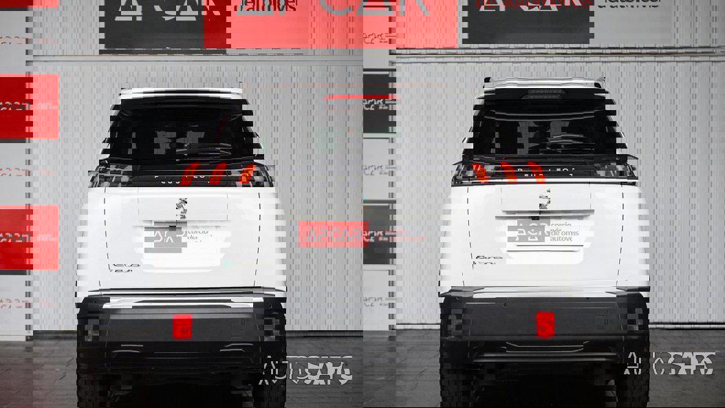 Peugeot e-2008 de 2021