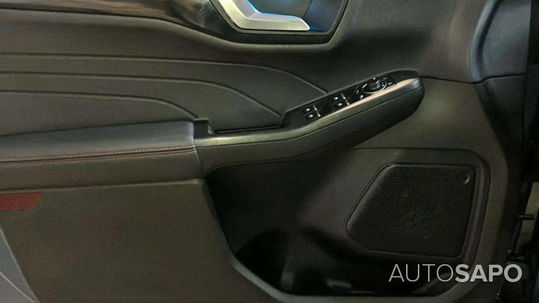 Ford Kuga 1.5 EcoBoost ST-Line X de 2023