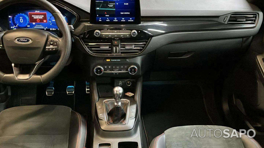 Ford Kuga 1.5 EcoBoost ST-Line X de 2023