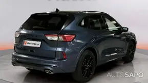 Ford Kuga 1.5 EcoBoost ST-Line X de 2023