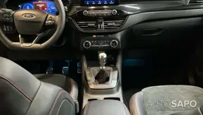 Ford Kuga 1.5 EcoBoost ST-Line X de 2023
