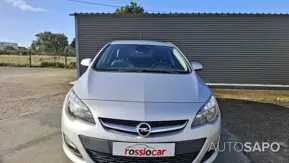 Opel Astra de 2015
