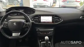 Peugeot 308 1.2 PureTech Access de 2018