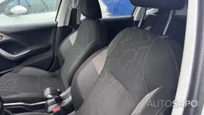 Peugeot 2008 1.2 PureTech Style de 2017