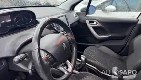 Peugeot 2008 1.2 PureTech Style de 2017